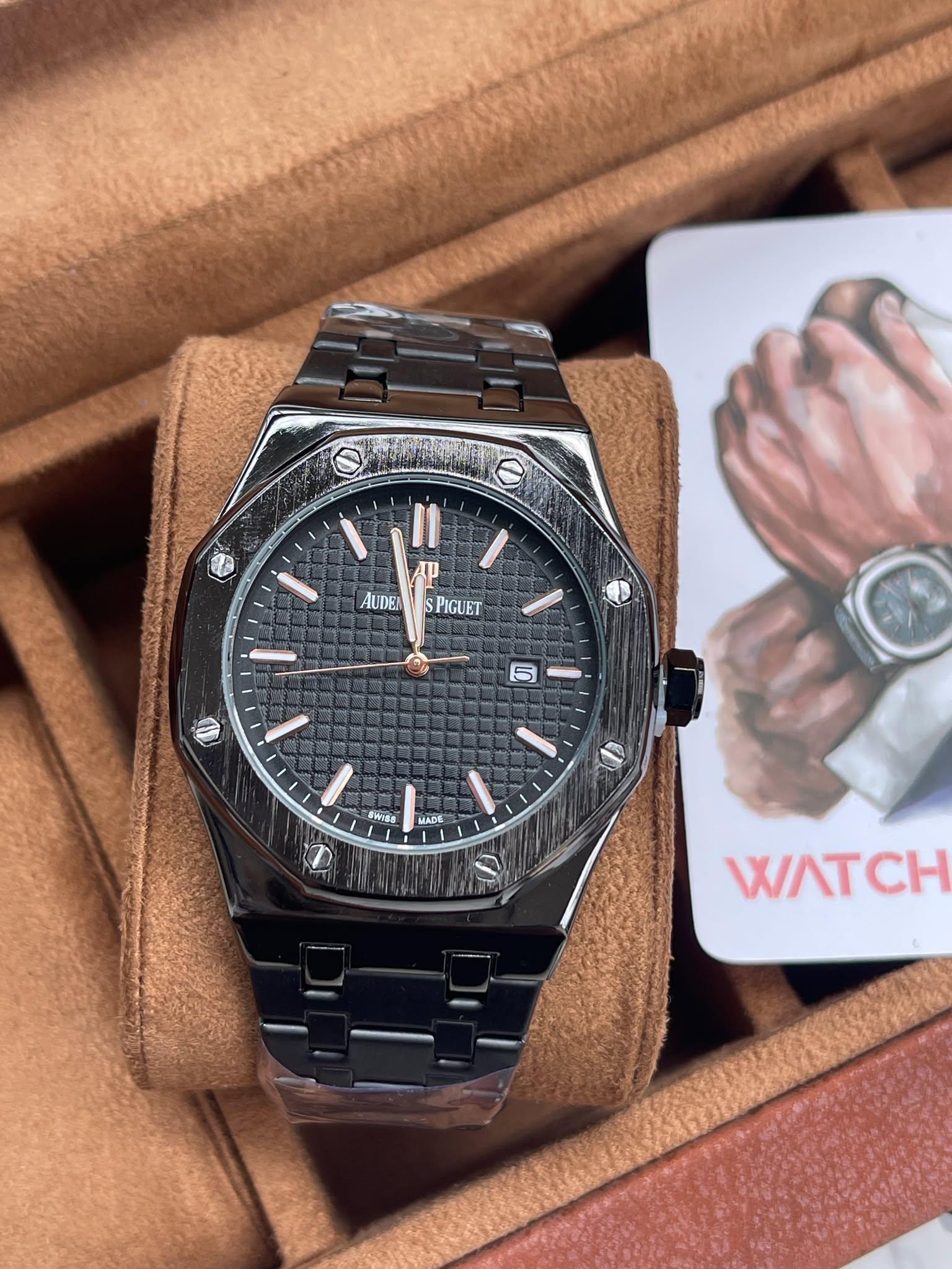 ap-black-waffle-rose-dial